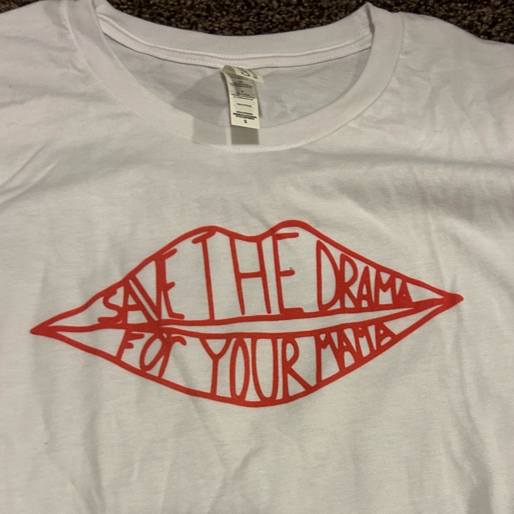 Friends “Save the Drama for Your Mama” tshirt!